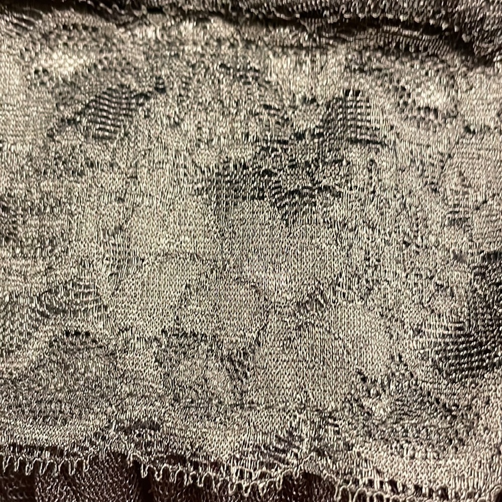 Torrid Lace and Tulle Black Tank Top Cami Size 3 - Picture 10 of 12